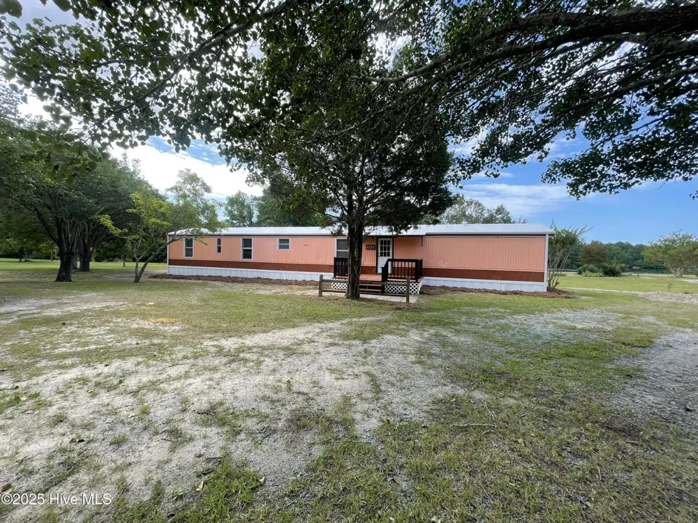 4237 Todd Road SW Shallotte, NC 28470