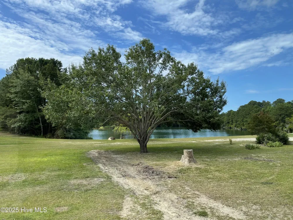4237 Todd Road SW Shallotte, NC 28470