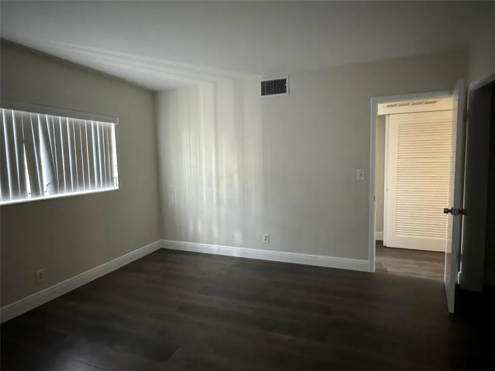 1060 NE 23rd Terrace #2 Pompano Beach, FL 33062