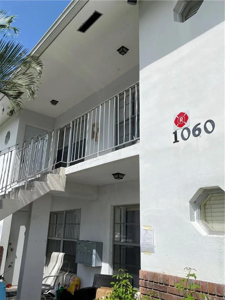 1060 NE 23rd Terrace #2 Pompano Beach, FL 33062