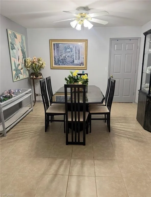 3009 NE 7th Place Cape Coral, FL 33909