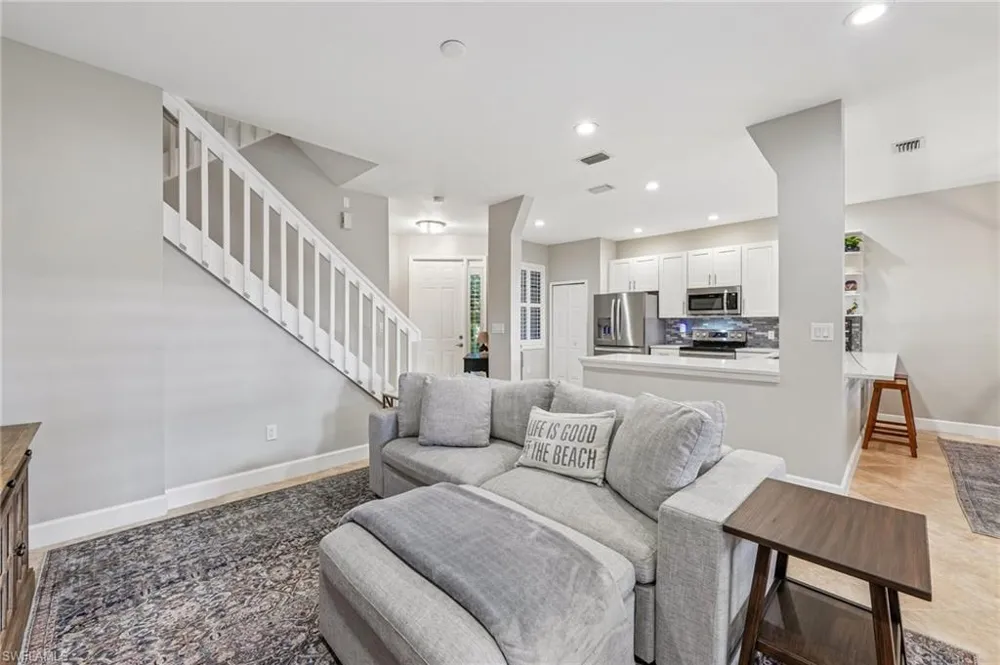 14966 Summit Place Circle Naples, FL 34119