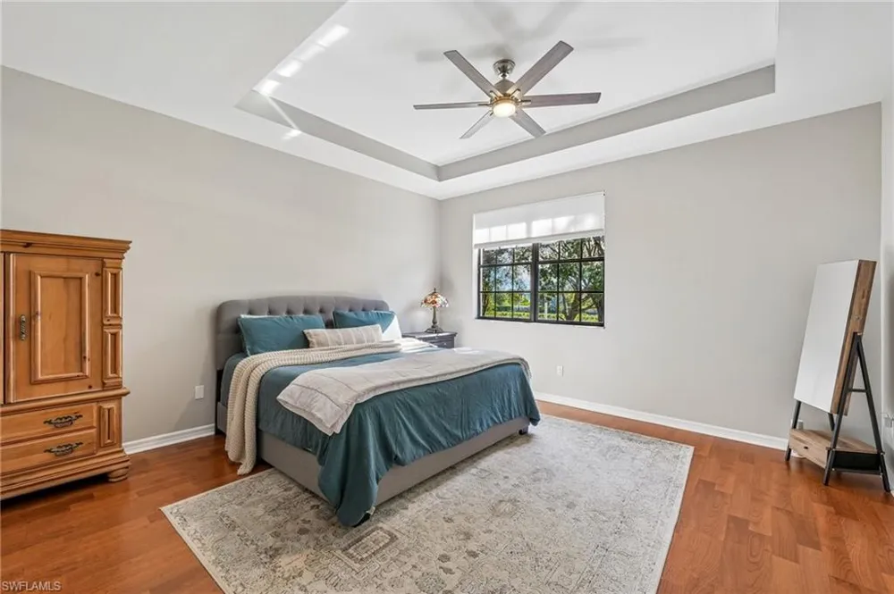 14966 Summit Place Circle Naples, FL 34119