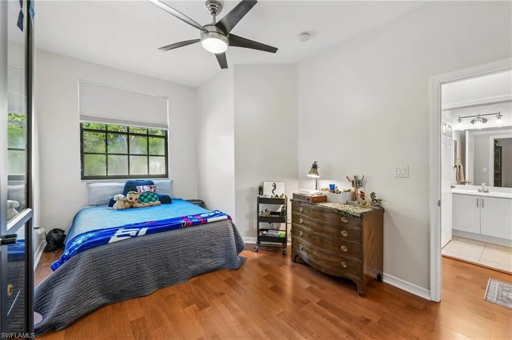 14966 Summit Place Circle Naples, FL 34119