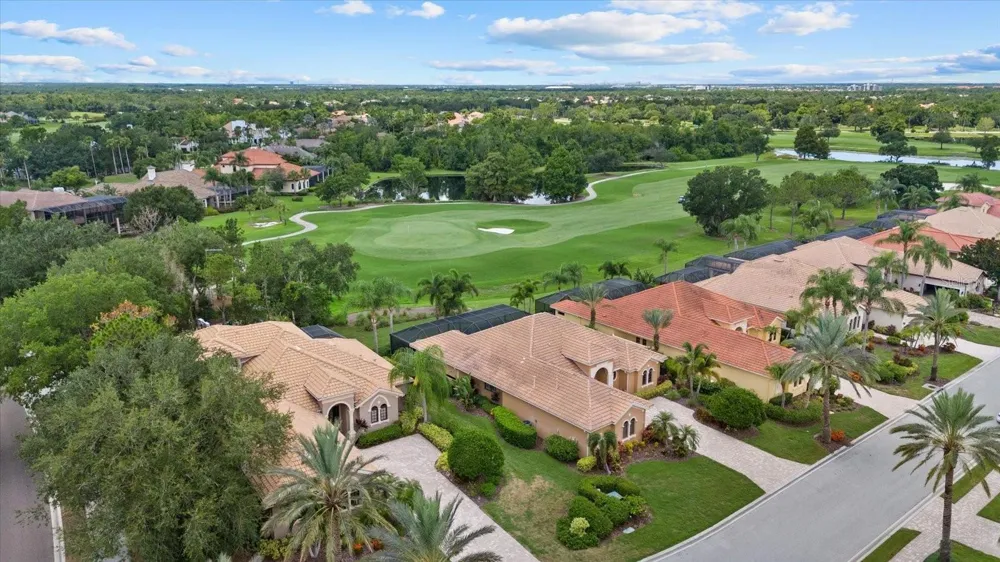 7058 VILAMOURA PLACE Lakewood Ranch, FL 34202