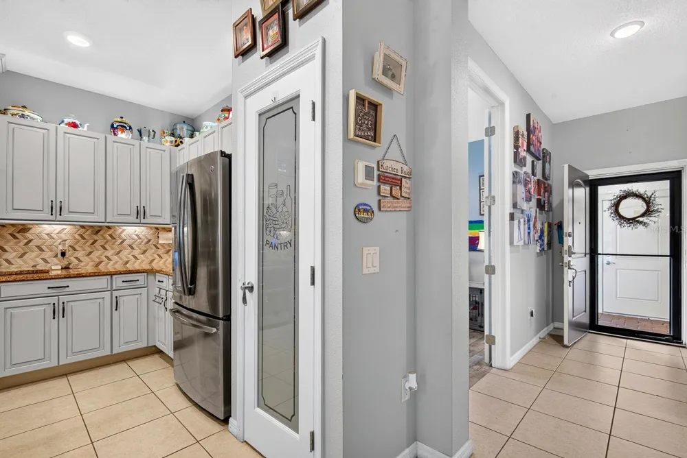 7010 PLAYA BELLA DRIVE Bradenton, FL 34209