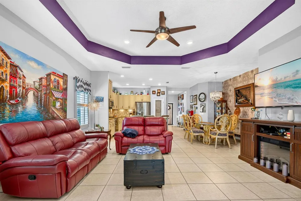 7010 PLAYA BELLA DRIVE Bradenton, FL 34209