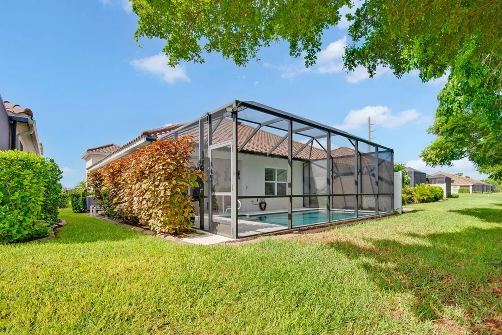 7010 PLAYA BELLA DRIVE Bradenton, FL 34209