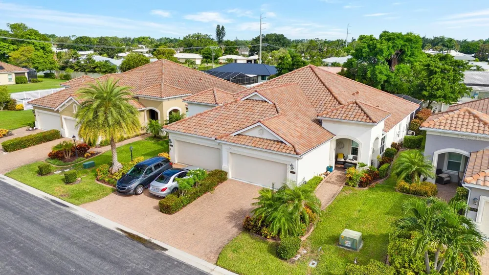 7010 PLAYA BELLA DRIVE Bradenton, FL 34209