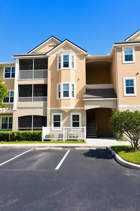 6412 QUEENS BOROUGH AVENUE #309