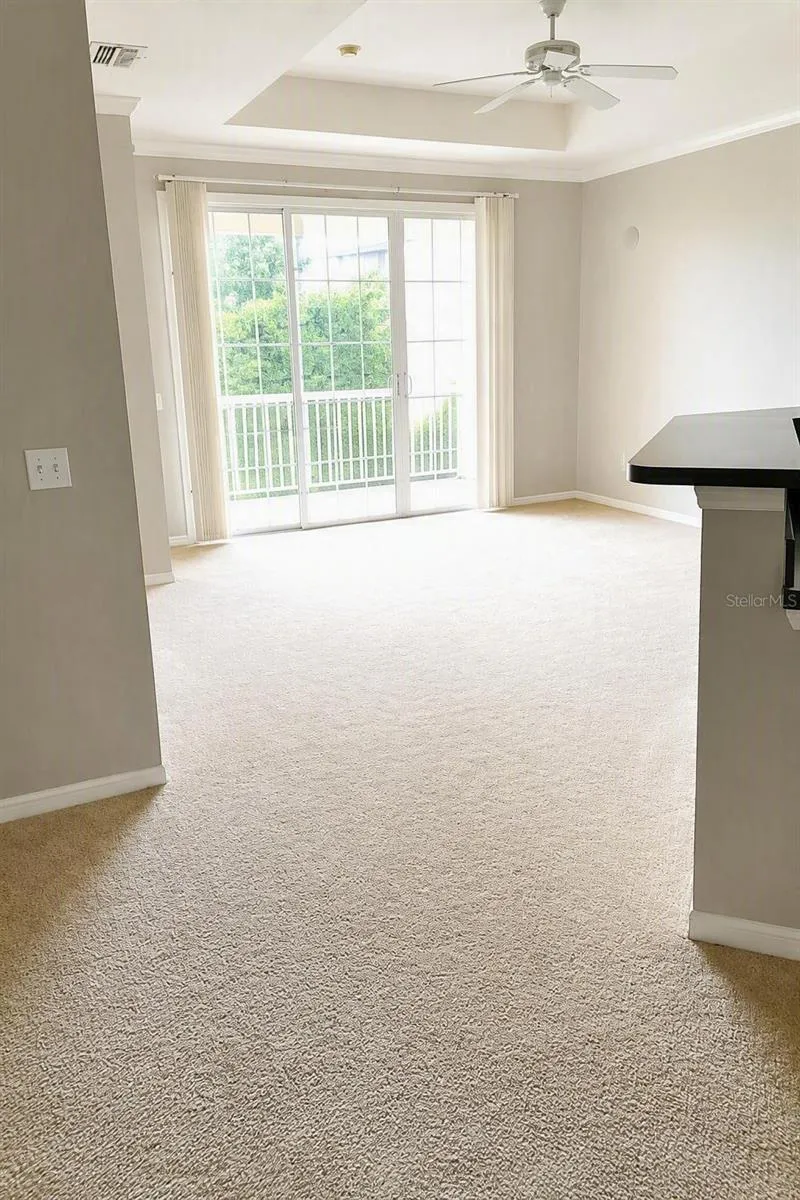 6412 QUEENS BOROUGH AVENUE #309 Orlando, FL 32835