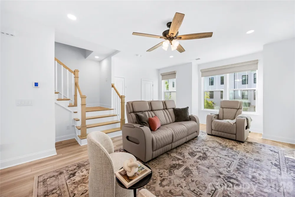 15332 Ballancroft Parkway Charlotte, NC 28277