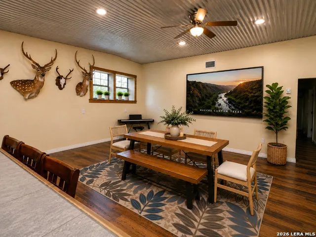 206 LEON KLINK ST Camp Wood, TX 78833