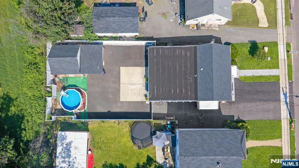 379 Chamberlain Avenue Paterson, NJ 07502