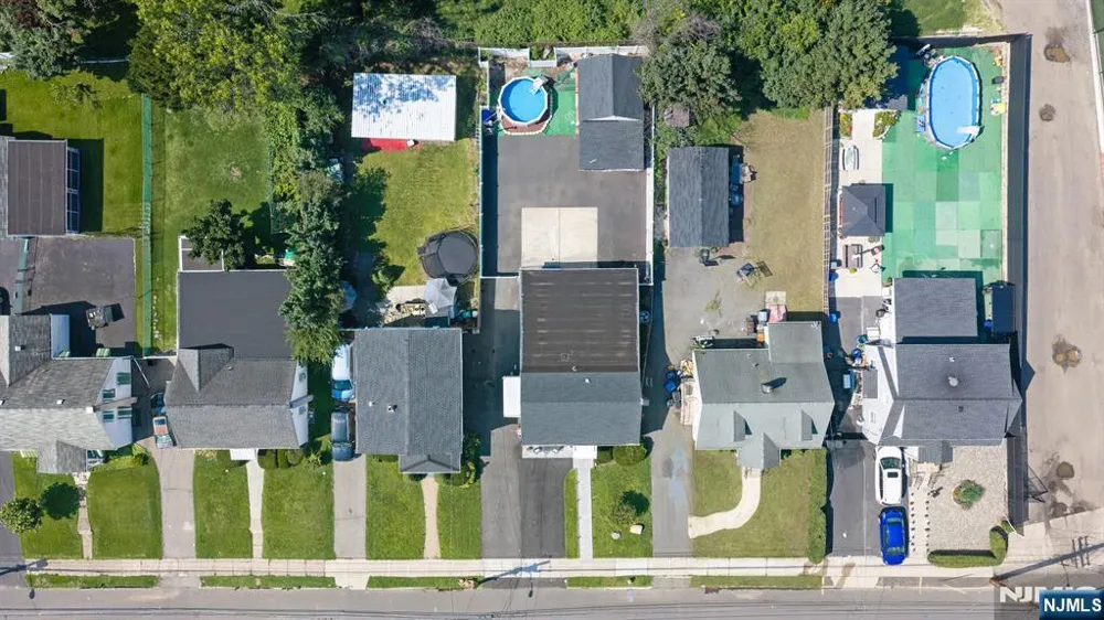 379 Chamberlain Avenue Paterson, NJ 07502