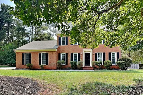 1745 Spindle Top Court SW