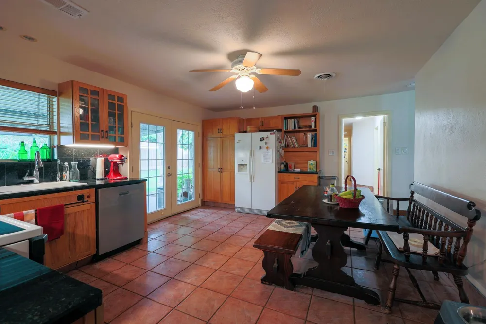 4810 Donald Street Seabrook, TX 77586
