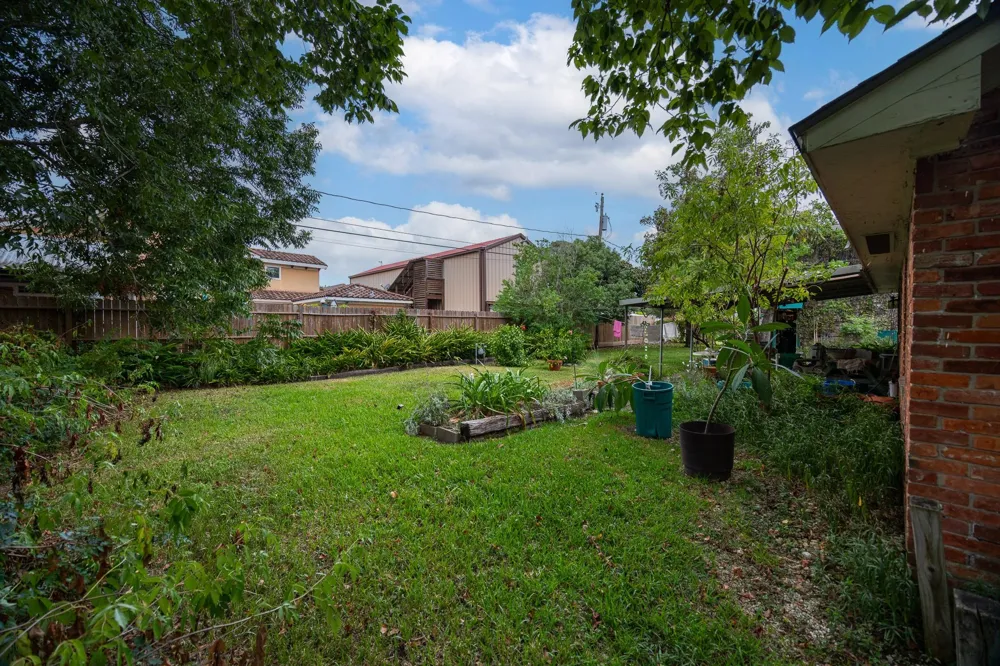 4810 Donald Street Seabrook, TX 77586