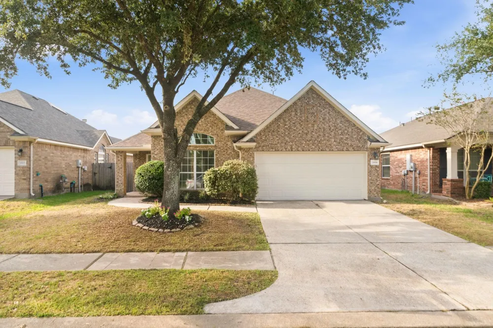 21606 Kings Bend Drive Kingwood, TX 77339