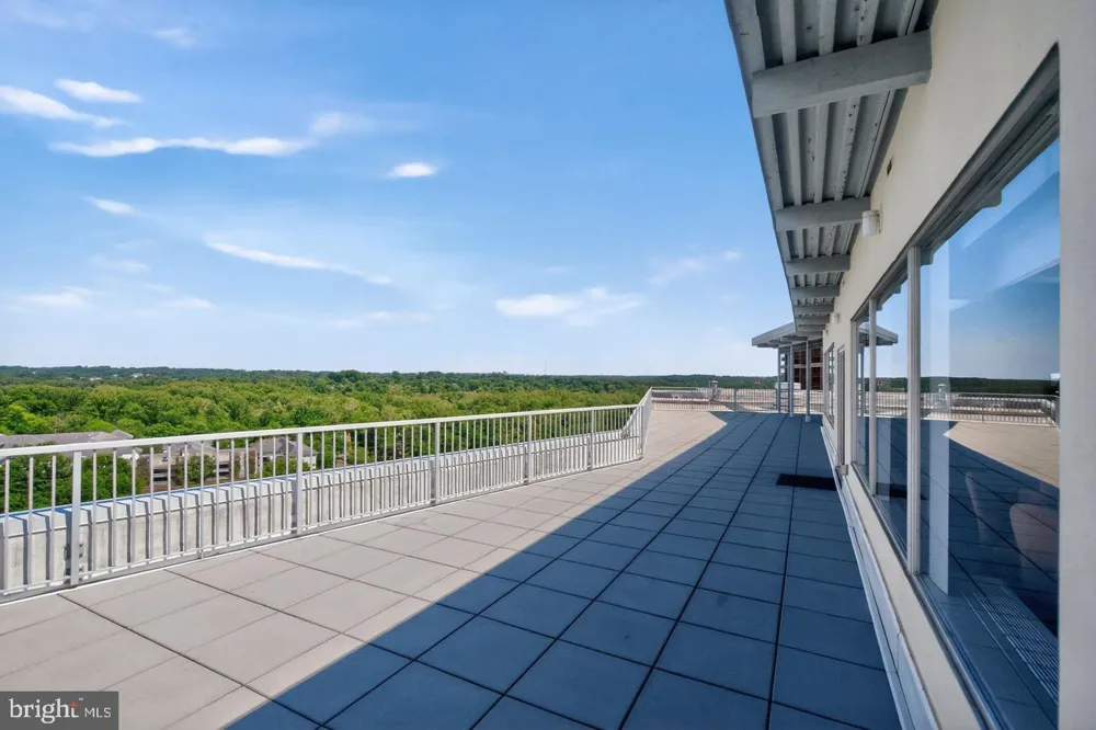 10201 GROSVENOR #422 Rockville, MD 20852