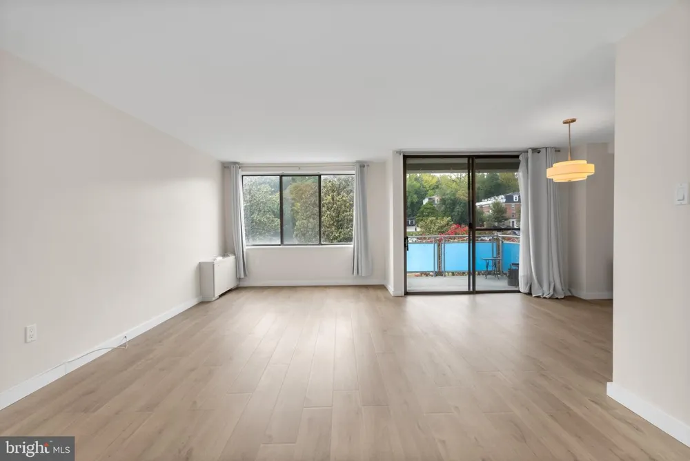 10201 GROSVENOR #422 Rockville, MD 20852