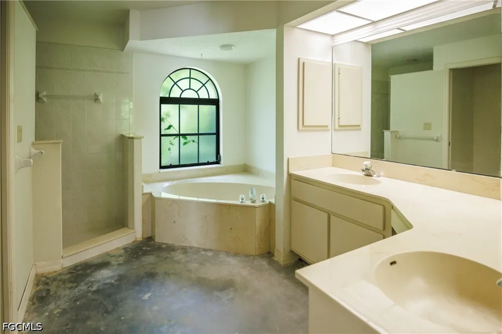 Freeport Avenue Port Charlotte, FL 33954