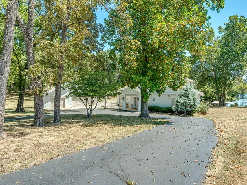 30230 562 ROAD Monkey Island, OK 74331