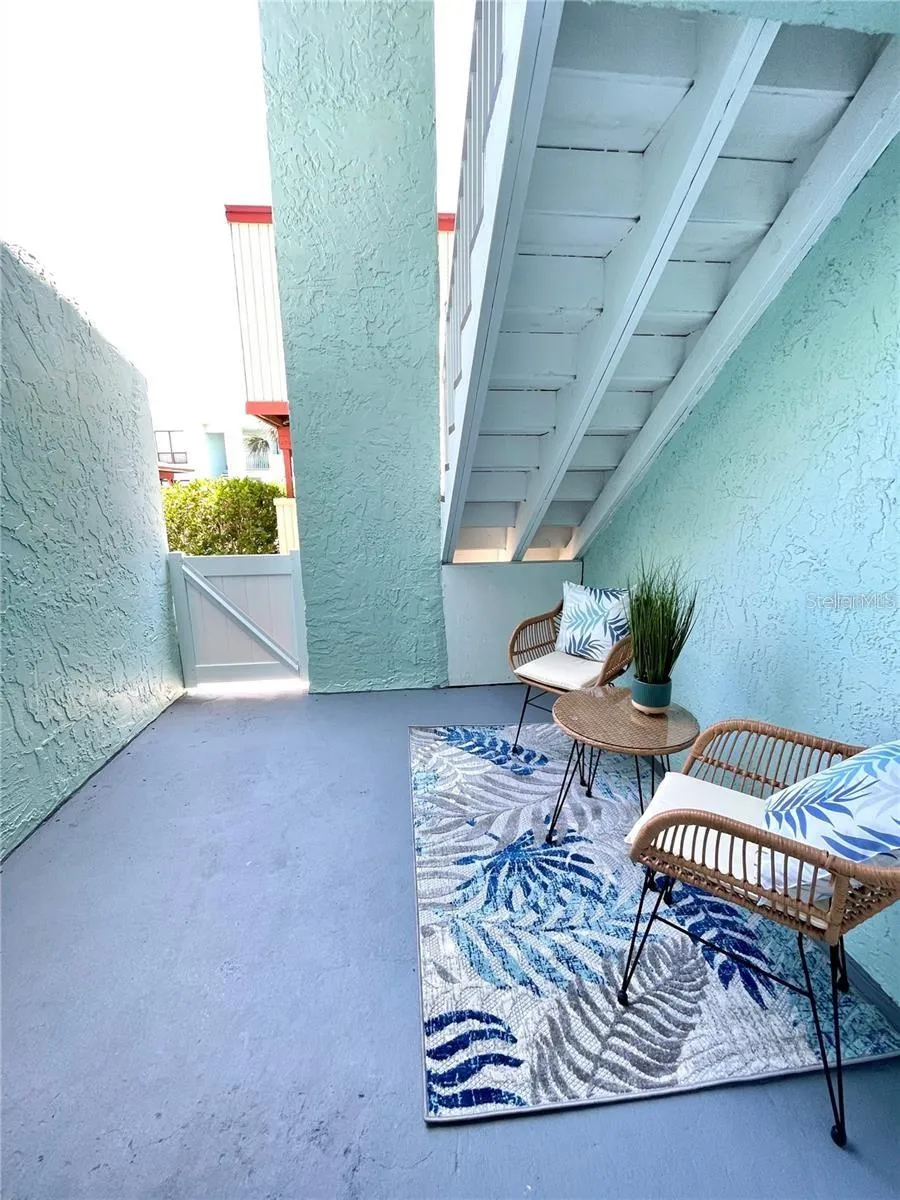 1 WINDRUSH BOULEVARD #81 Indian Rocks Beach, FL 33785