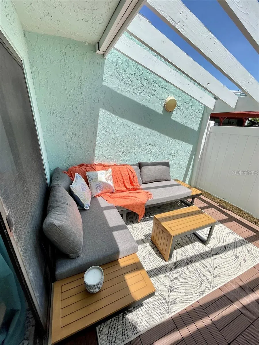 1 WINDRUSH BOULEVARD #81 Indian Rocks Beach, FL 33785