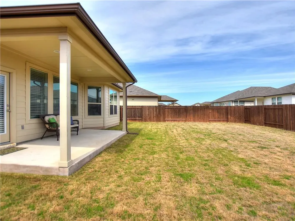 8117 Rosano Street Round Rock, TX 78665