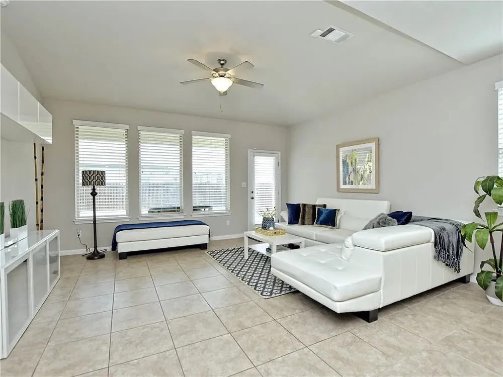 8117 Rosano Street Round Rock, TX 78665