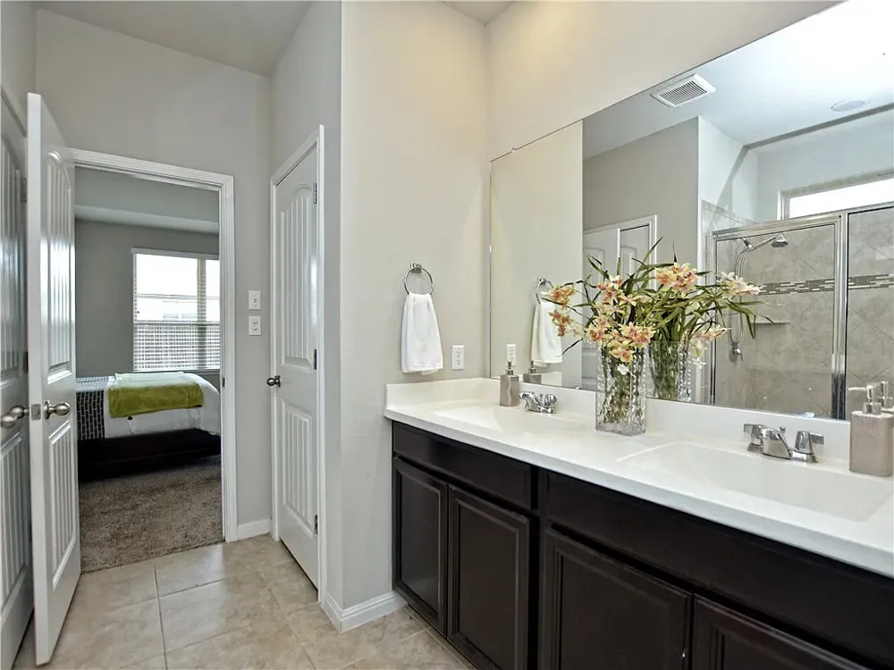8117 Rosano Street Round Rock, TX 78665
