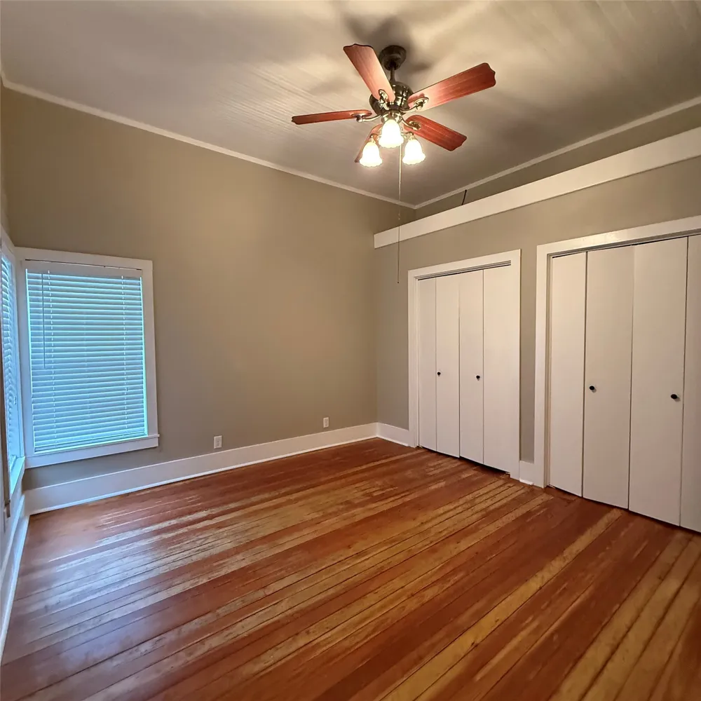 1604 S Austin Avenue Georgetown, TX 78626