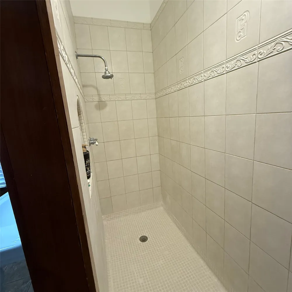 1604 S Austin Avenue Georgetown, TX 78626