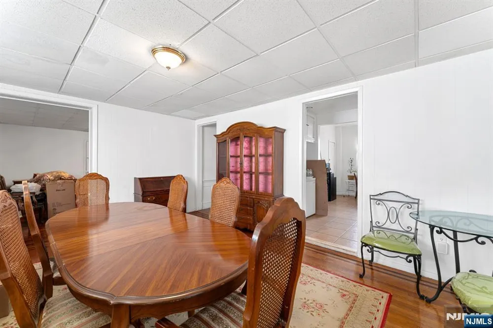 78-80 Girard Place Newark, NJ 07108