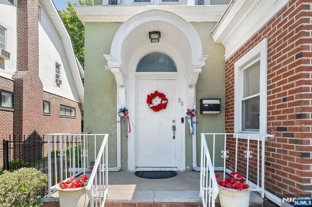 78-80 Girard Place Newark, NJ 07108