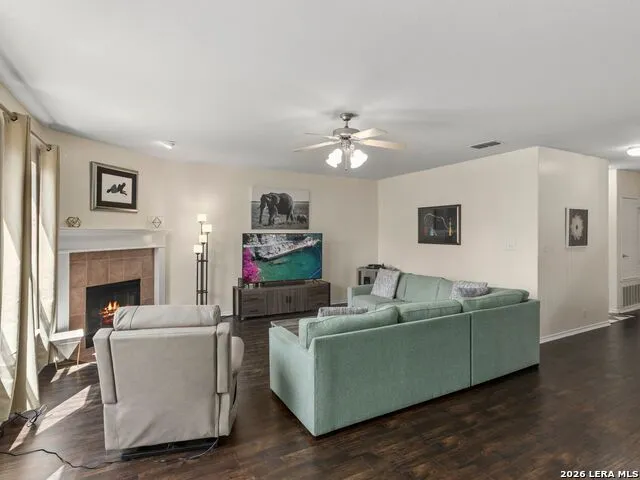 4522 Pinehurst Mesa San Antonio, TX 78247