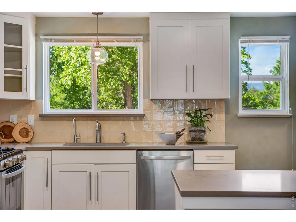 7618 Aberdeen Way Boulder, CO 80301