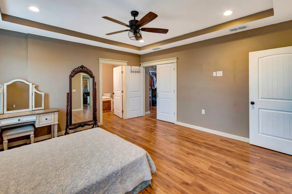 1207 Friar Road Cuero, TX 77954