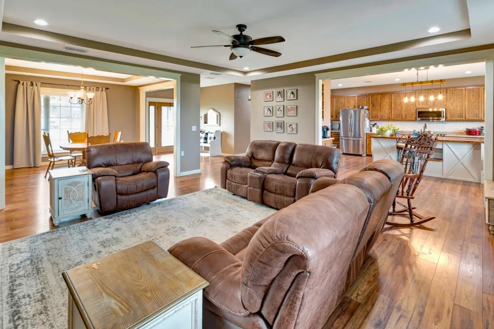 1207 Friar Road Cuero, TX 77954