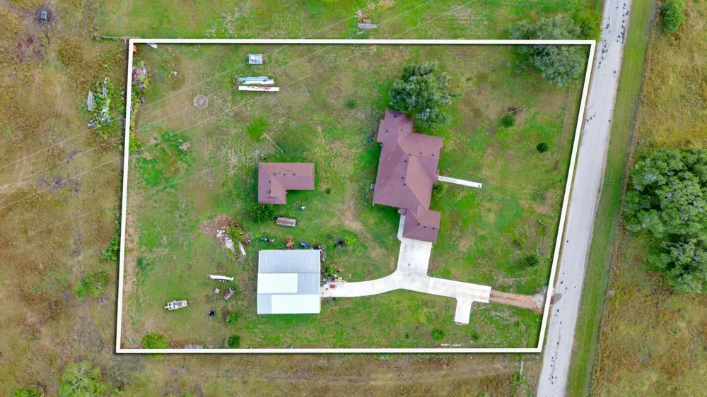 1207 Friar Road Cuero, TX 77954