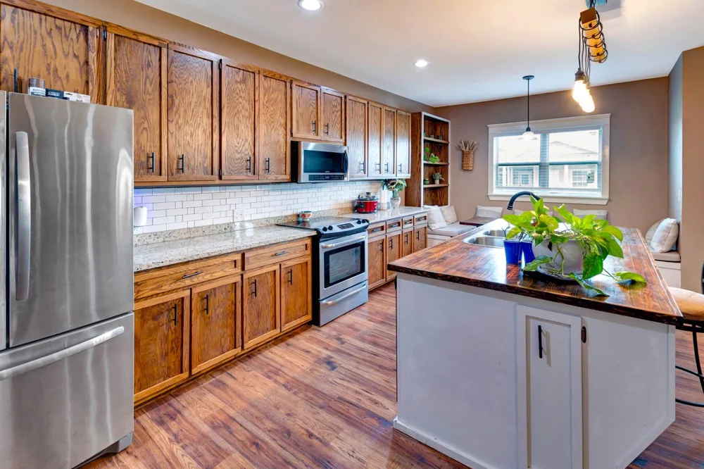 1207 Friar Road Cuero, TX 77954