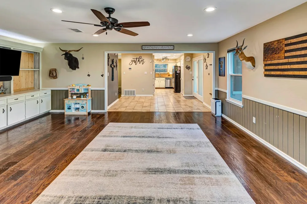 351 Sulphur Estates Road Victoria, TX 77905