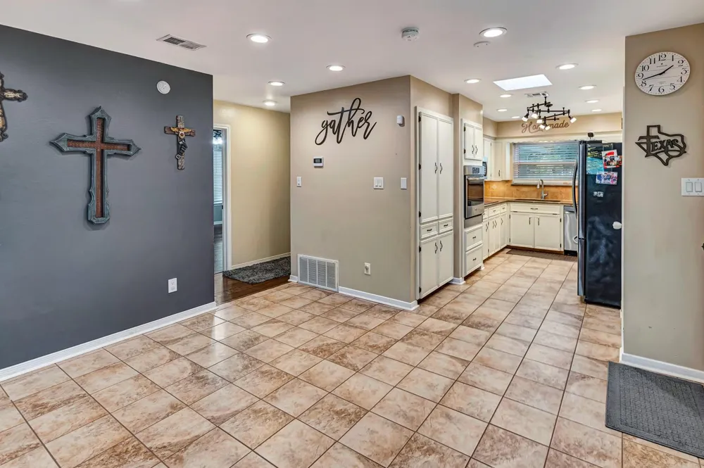 351 Sulphur Estates Road Victoria, TX 77905