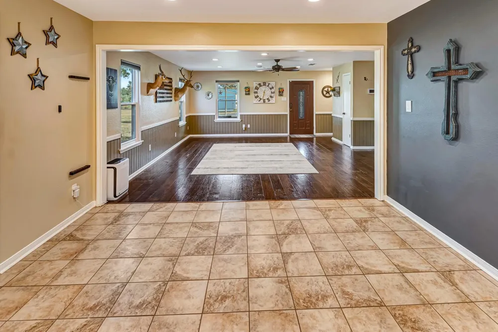 351 Sulphur Estates Road Victoria, TX 77905