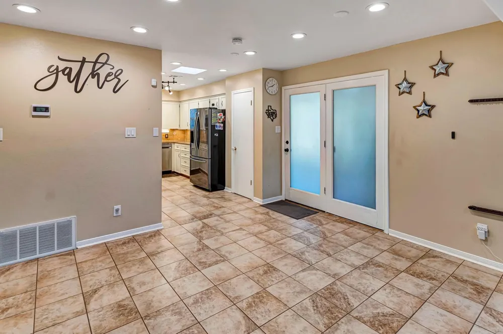 351 Sulphur Estates Road Victoria, TX 77905