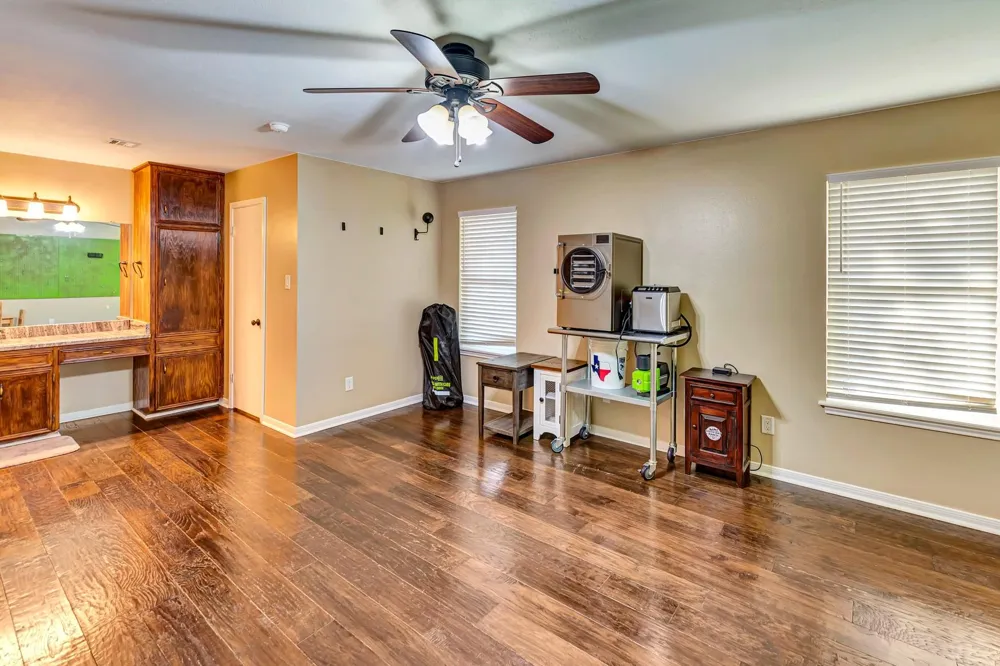 351 Sulphur Estates Road Victoria, TX 77905
