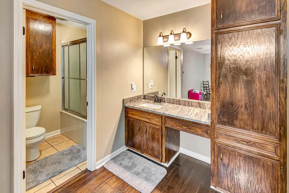 351 Sulphur Estates Road Victoria, TX 77905