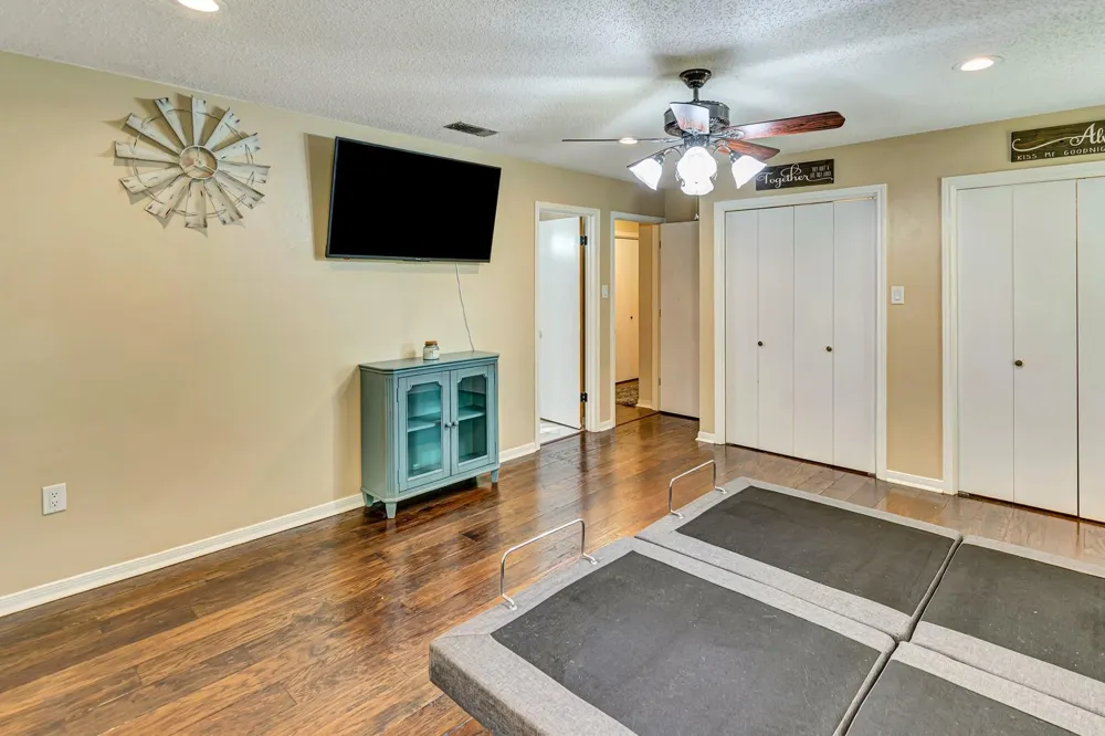 351 Sulphur Estates Road Victoria, TX 77905