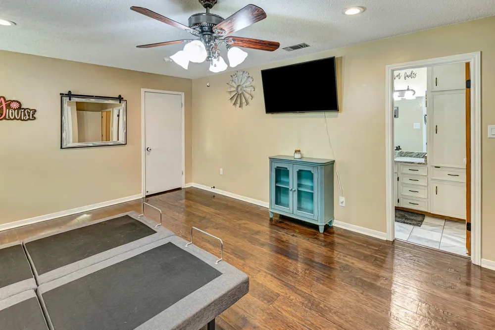 351 Sulphur Estates Road Victoria, TX 77905